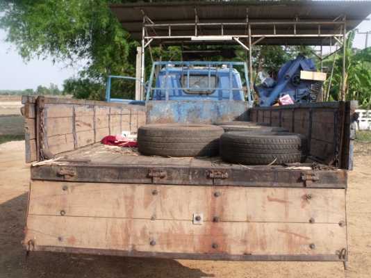 ขาย 6ล้อ ISUZU พร้อมลุยงาน