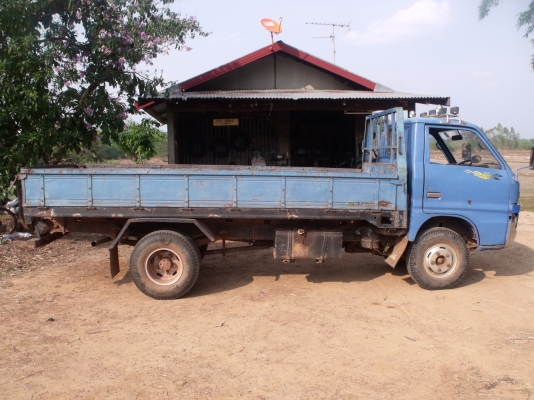 ขาย 6ล้อ ISUZU พร้อมลุยงาน