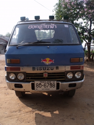 ขาย 6ล้อ ISUZU พร้อมลุยงาน