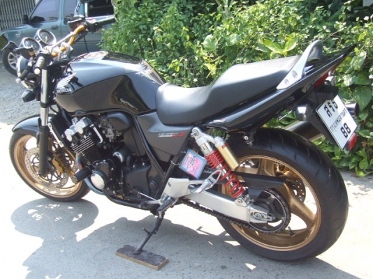 ขาย cb400 VTEC 3 y.08 รถสวยจัด วิ่งน้อย ท่อสูตร เหมือนป้ายแดง << ทะเบียนแท้ >>
