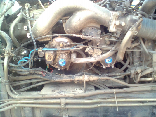 isuzu 320 พร้อมก็าซ NGV 10 ถัง คอกเกษตร  24 ล้อ