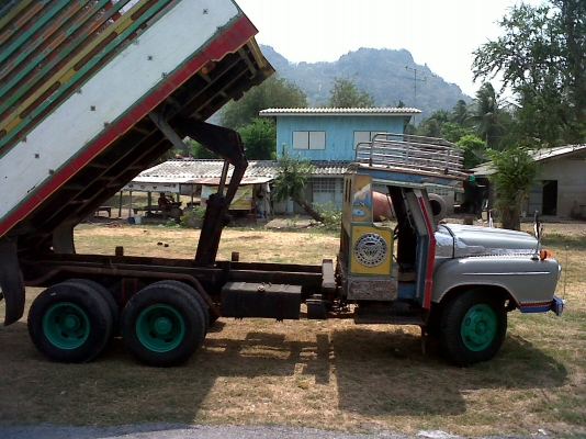 ขาย 10 ล้อดัมพ์เกษตรหัวยาวเพลาเดียว สวย สวย ครับ