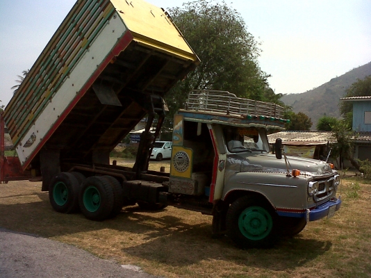 ขาย 10 ล้อดัมพ์เกษตรหัวยาวเพลาเดียว สวย สวย ครับ