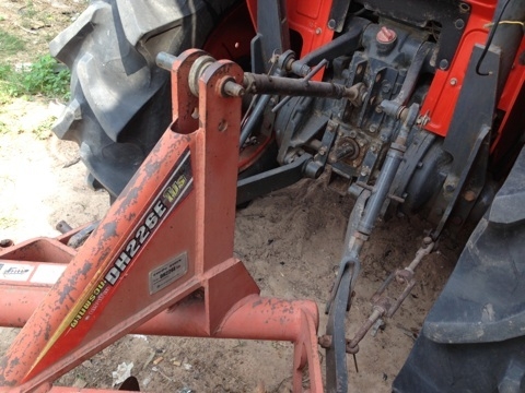 KUBOTA L3608 - 2 เพลา ใช้้งาน 1,687 ชม. อุปกรณ์มีให้ครบพร้อม มีใบมีดดันหน้า ผานพรวนดิน 6 รถสภาพสวยมากเครื่องแห้งดีไม่มีเยิ้มเลย ช่วงล่างยางดีหน้าหลังประมาณ 70\% พร้อมใช้งาน เอกสารทะเบียนครบพร้อมโอนได้เลยครับ KUBOTA L3608 - 2 เพลา ใช้้งาน 1,687 ชม. อุปกรณ์มีให้ครบพร้อม มีใบมีดดันหน้า ผานพรวนดิน 6 รถสภาพสวยมากเครื่องแห้งดีไม่มีเยิ้มเลย ช่วงล่างยางดีหน้าหลังประมาณ 70\% พร้อมใช้งาน เอกสารทะเบียนครบพร้อมโอนได้เลยครับ