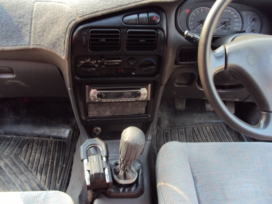 ขาย MITSUBISHI LANCER GXLi ปี38