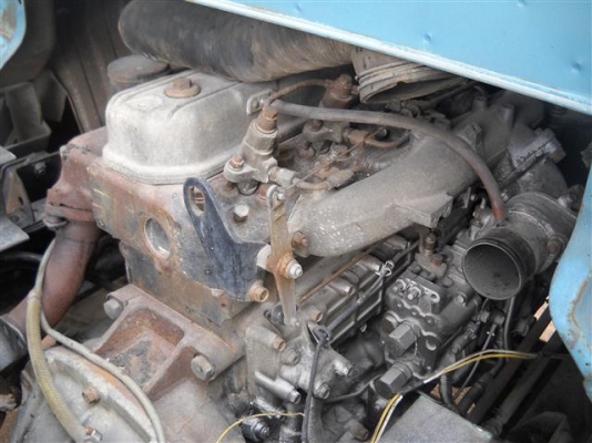 ขายหกล้อ ISUZU KS 110 ฝาขาว
