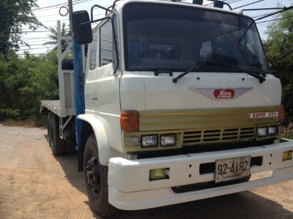 ราคาต่อรองได้ อยากขาย10 ล้อ HINO เทนเลอร์ท้ายลาด F18 เพลาเดียว เคน 3 ตัน ขาสูง เครื่อง 185 แรงม้า HO7C เบรกจิ๊ฟฟี่ พวงมาลัยเพาเวอร์ 800,000