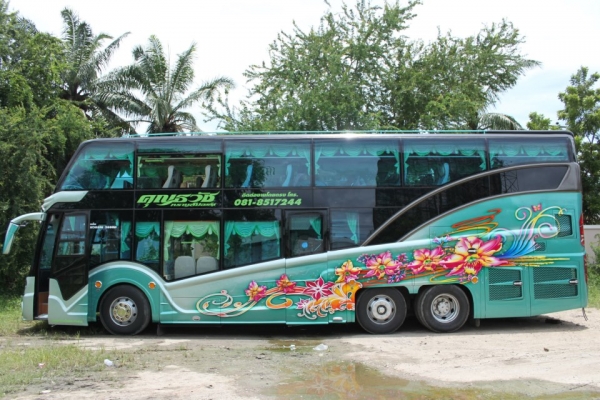 บริการให้เช่ารถบัส รถตู้