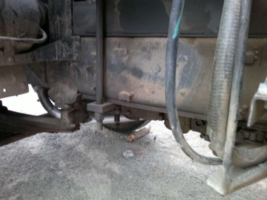 รถอิซูซุ 10 ล้อ ติดเครน  FVZ  เปลื่ยนเครื่อง 210 แรงม้า  สนใจติดต่อ 081 - 6079515