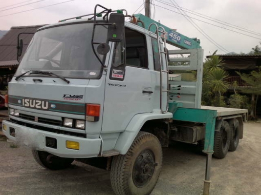 รถอิซูซุ 10 ล้อ ติดเครน  FVZ  เปลื่ยนเครื่อง 210 แรงม้า  สนใจติดต่อ 081 - 6079515