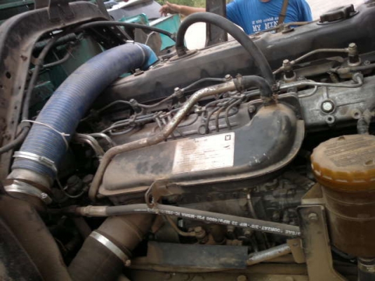 รถอิซูซุ 10 ล้อ ติดเครน  FVZ  เปลื่ยนเครื่อง 210 แรงม้า  สนใจติดต่อ 081 - 6079515