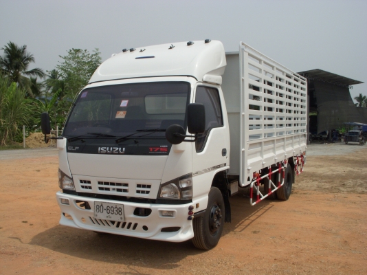 6ล้อ NQR 175HP กะบะยาว5.50ม.