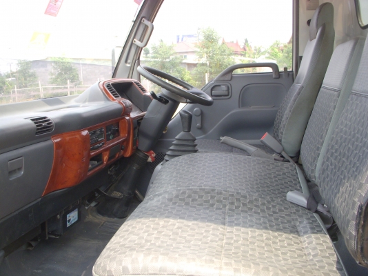 6ล้อ NQR 175HP กะบะยาว5.50ม. 6ล้อ NQR 175HP กะบะยาว5.50ม.