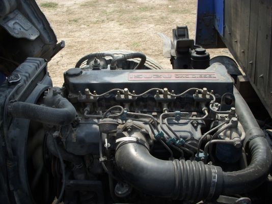 6ล้อ NPR 120HPยาว4.30ม.**รถห้าง** 6ล้อ NPR 120HPยาว4.30ม.**รถห้าง**