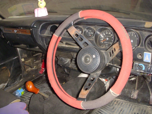 รถเก๋งมิตซูคลาสสิก**22000บาท** รถเก๋งมิตซูคลาสสิก**22000บาท**