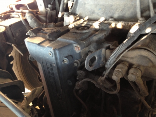 ISUZU NKR 120 HP 4HF1 หกล้อดั๊มพ์ เครื่องฝาขาว หัวการ์ตูนสภาพสวย กระบะดั๊มพ์เหล็ก 4 ตันยิงหน้ายาว 3.50 เมตร เครื่องดีภายในเก๋งคอนโซลสวยครบ พวงมาลัยเพาเวอร์ ช่วงล่างคัชซีไม่มีดาม ยางสภาพดี 70\% พร้อมใช้งาน เอกสารทะเบียนภาษีครบพร้อมโอน ราคาต่อรองได้ครับ ISUZU NKR 120 HP 4HF1 หกล้อดั๊มพ์ เครื่องฝาขาว หัวการ์ตูนสภาพสวย กระบะดั๊มพ์เหล็ก 4 ตันยิงหน้ายาว 3.50 เมตร เครื่องดีภายในเก๋งคอนโซลสวยครบ พวงมาลัยเพาเวอร์ ช่วงล่างคัชซีไม่มีดาม ยางสภาพดี 70\% พร้อมใช้งาน เอกสารทะเบียนภาษีครบพร้อมโอน ราคาต่อรองได้ครับ