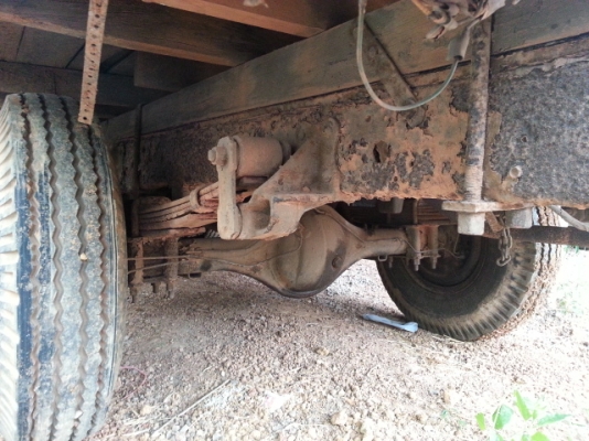 ขายด่วนISUZU NKR55 เครื่อง88แรงปี38เกียร์สั้นรถห้าง100\%สภาพเหมาะกับมือปั้นรถโทร 0811838154 0801515451