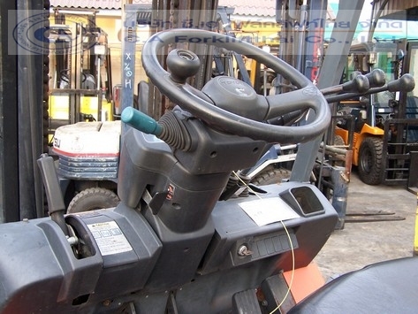 ( คันที่ 1 ) ขาย รถ โฟล์คลิฟท์ TOYOTA รุ่น 7-FD30