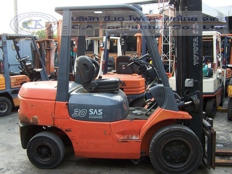 ( คันที่ 1 ) ขาย รถ โฟล์คลิฟท์ TOYOTA รุ่น 7-FD30