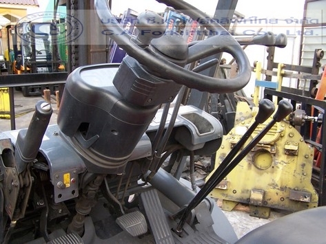 ขาย รถ โฟล์คลิฟท์ TOYOTA รุ่น 6-FD30