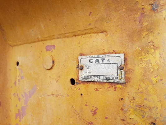 CAT D5 สภาพสวยพร้อมใข้งานราคา 360,000 รถ กทม CAT D5 สภาพสวยพร้อมใข้งานราคา 360,000 รถ กทม