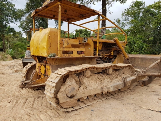 CAT D5 สภาพสวยพร้อมใข้งานราคา 360,000 รถ กทม CAT D5 สภาพสวยพร้อมใข้งานราคา 360,000 รถ กทม