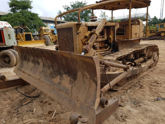 CAT D5 สภาพสวยพร้อมใข้งานราคา 360,000 รถ กทม CAT D5 สภาพสวยพร้อมใข้งานราคา 360,000 รถ กทม