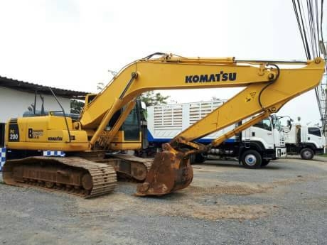 ขาย.แม็คโค  KOMAT`SU 200-8 ปี58 สภาพเต็มรถสวยเดิมๆใช้งานน้อย รถห้าง มือเดียวป้ายแดง ทะเบียนพร้อมโอน