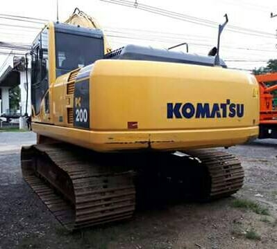 ขาย.แม็คโค  KOMAT`SU 200-8 ปี58 สภาพเต็มรถสวยเดิมๆใช้งานน้อย รถห้าง มือเดียวป้ายแดง ทะเบียนพร้อมโอน