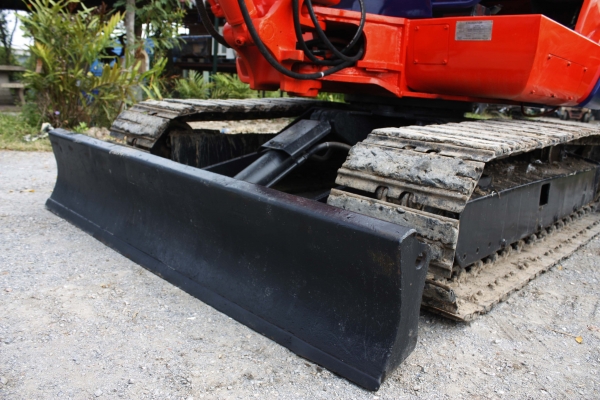 ขายรถแม็กโคร AIRMAN AX-40 สภาพพร้องใช้งาน ติดต่อ 086-775-7900 086-324-1992