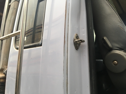 ขายด่วนสิบล้อดั้มสองเพลาFM1Jสมอเงินปี45 กะบะสามมิตร สภาพสวยพร้อมใช้งาน