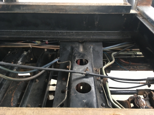 ขายด่วนสิบล้อดั้มสองเพลาFM1Jสมอเงินปี45 กะบะสามมิตร สภาพสวยพร้อมใช้งาน