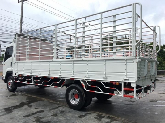 Isuzu FRR 210แรง ปี56 กระบะคาร์โก้ ☑️ กระบะยาว5.5ม. Isuzu FRR 210แรง ปี56 กระบะคาร์โก้ ☑️ กระบะยาว5.5ม.