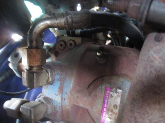 เก่านอก สภาพเดิมๆ KOMATSU PC30FR-1 เก่านอก สภาพเดิมๆ KOMATSU PC30FR-1