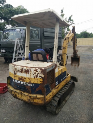 รถขุดขนาดเล็ก KOMATSU PC07-1 พร้อมใช้งาน รถขุดขนาดเล็ก KOMATSU PC07-1 พร้อมใช้งาน