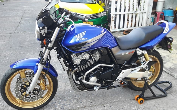 ขาย cb 400 vtec 3 ทะเบียนแท้ โอนขนส่ง