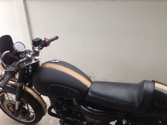 Stallions Centaur Cafe150cc สีดำ สวย เครื่องดีมาก Stallions Centaur Cafe150cc สีดำ สวย เครื่องดีมาก