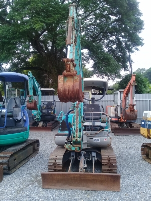 ต้องการขายรถขุดยี่ห้อKOBELCO-SK025 รถนอกนำเข้าจากญี่ปุ่น ต้องการขายรถขุดยี่ห้อKOBELCO-SK025 รถนอกนำเข้าจากญี่ปุ่น