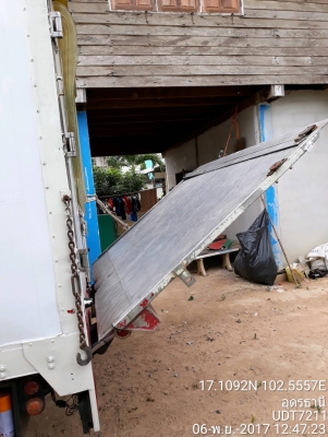 ขายลิฟท์ท้าย ถอดออกจาก 6 ล้อ ISUZU