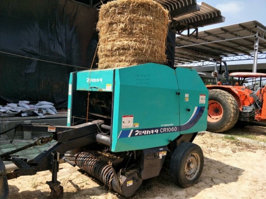 เครื่องอัดฟางแบบก้อนกลม