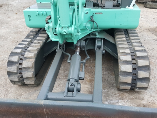 รถแบคโฮ KOBELCO SK027 รถเก่านอกนำเข้า ยังไม่เคยใช้งานในไทย เครื่องดี ปั๊มดี เร็วแรง ชั่วโมงการทำงานน้อย มีระบบเต่า-กระต่าย สภาพพร้อมใช้งาน มีเอกสารใบอินวอยซ์ มี VDO การทำงานให้ชม