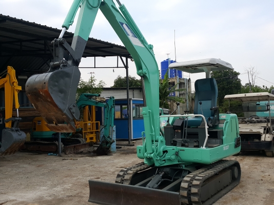รถแบคโฮ KOBELCO SK027 รถเก่านอกนำเข้า ยังไม่เคยใช้งานในไทย เครื่องดี ปั๊มดี เร็วแรง ชั่วโมงการทำงานน้อย มีระบบเต่า-กระต่าย สภาพพร้อมใช้งาน มีเอกสารใบอินวอยซ์ มี VDO การทำงานให้ชม