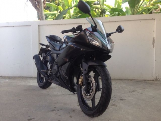 Yamaha R15 150cc สีดำ สภาพสวย ล้อแม็ก วิ่งน้อย ปี2016 Yamaha R15 150cc สีดำ สภาพสวย ล้อแม็ก วิ่งน้อย ปี2016
