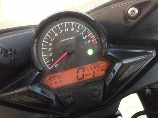 Honda Cbr150R หัวฉีด ขาว ดำ ล้อแม็ก สวย วิ่งน้อย สวยใหม่ Honda Cbr150R หัวฉีด ขาว ดำ ล้อแม็ก สวย วิ่งน้อย สวยใหม่