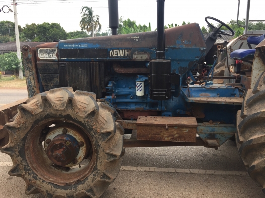 ขายรถไถฟอร์ด 6640 2เพลา คาราโล่ สภาพดีพร้อมใช้งานเอกสาพร้อมโอน ราคา 680000 บาท ขายรถไถฟอร์ด 6640 2เพลา คาราโล่ สภาพดีพร้อมใช้งานเอกสาพร้อมโอน ราคา 680000 บาท