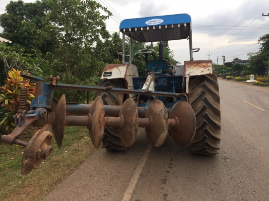 ขายรถไถฟอร์ด 6640 2เพลา คาราโล่ สภาพดีพร้อมใช้งานเอกสาพร้อมโอน ราคา 680000 บาท ขายรถไถฟอร์ด 6640 2เพลา คาราโล่ สภาพดีพร้อมใช้งานเอกสาพร้อมโอน ราคา 680000 บาท