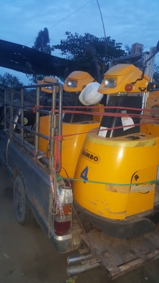 ขายรถลากในโรงงานราคาคันละ 10,000 บาทไม่มีแบตใช้แบตรถยนต์ 2 ลูก