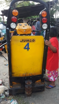 ขายรถลากในโรงงานราคาคันละ 10,000 บาทไม่มีแบตใช้แบตรถยนต์ 2 ลูก ขายรถลากในโรงงานราคาคันละ 10,000 บาทไม่มีแบตใช้แบตรถยนต์ 2 ลูก