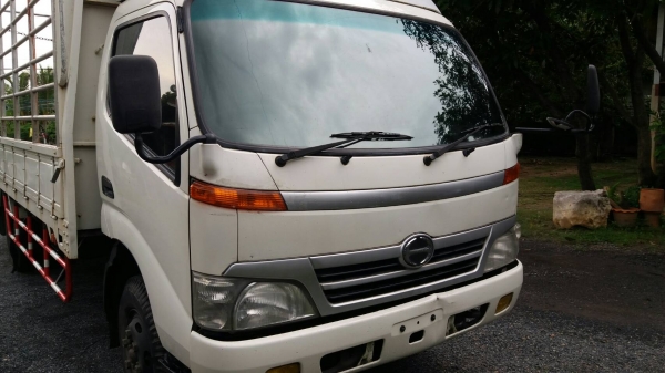 ขายรถ 6 ล้อ Hino ทูโท 136 แรงม้า ปี 2555 กระบะคาร์โก้ รถสวยพร้อมใช้