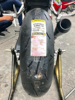 จัดหนักโปรฯ ราคาพิเศษสุด ถูกมากๆ  ยางใหม่ มือ1 Dunlop alpha 13